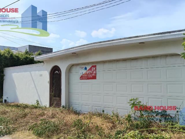 Casa en Venta de 4 Habitaciones, El Mante, Tamaulipas