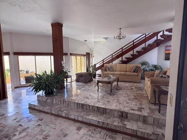 Casa en venta de 4 rec?maras en Fraccionamiento El Cid, Mazatl?n