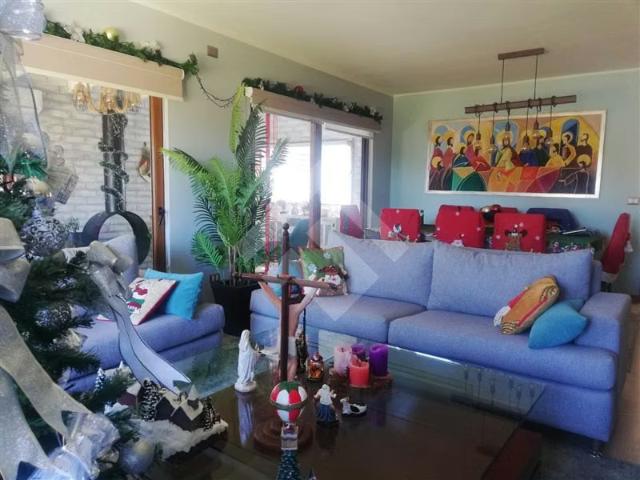 Casa en venta de 5 D en Lomas de Reloncavi, Puerto Montt | 5 dormitorios por 10500.00 en Puerto Montt
