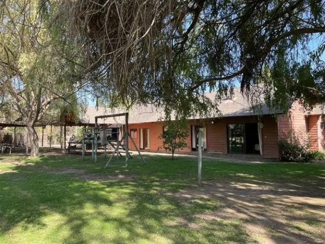 Casa en venta de 5 dorm. Condominio Santa Sofia sector Liray | 5 dormitorios por 10900.00 en Colina