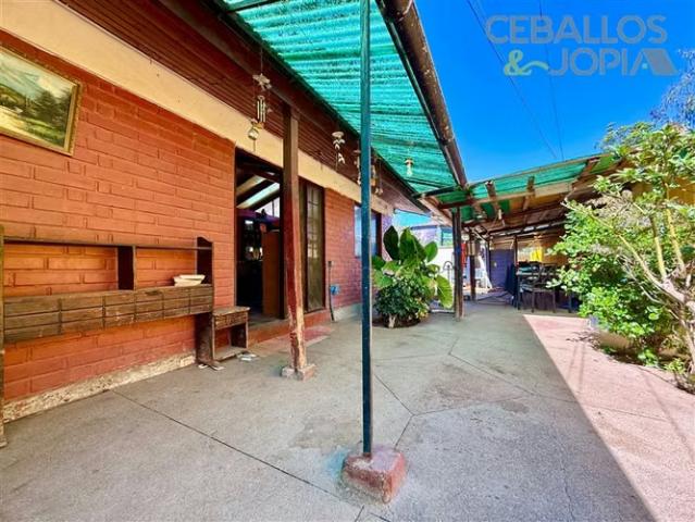 Casa en venta de 5 dorm. En Villa Alemana | 5 dormitorios por 285000. 00 en Villa Alemana