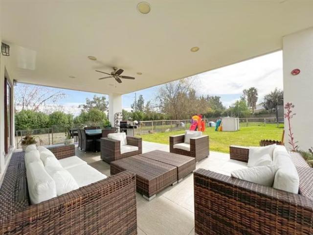 Casa en venta de 5 dorm. En Colina | 5 dormitorios por 19990.00 en Colina
