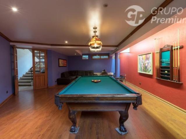 Casa en venta de 5 dorm. En Lo Barnechea | 5 dormitorios por 49000.00 en Lo Barnechea