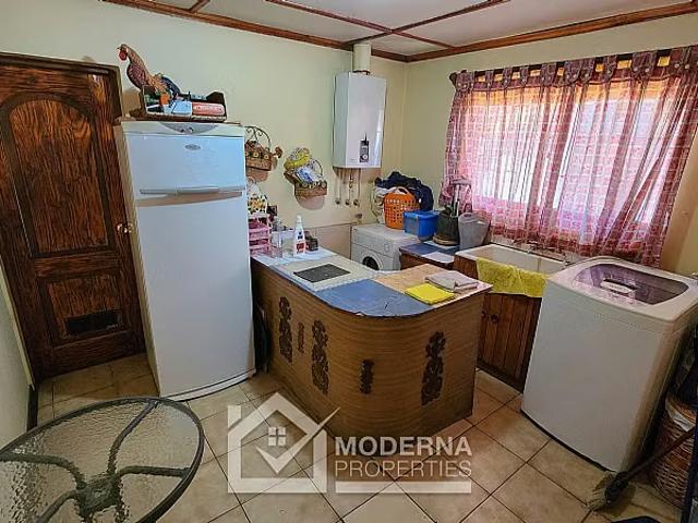 Casa en venta de 5 dorm. En Los Angeles | 5 dormitorios por 380000. 00 en Los Ángeles