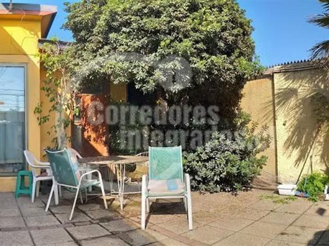 Casa en venta de 5 dorm. En Macul | 5 dormitorios por 7840.00 en Macul