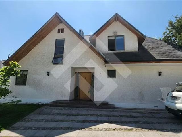 Casa en venta de 5 dorm. En Peñalolén | 5 dormitorios por 13800.00 en Peñalolén