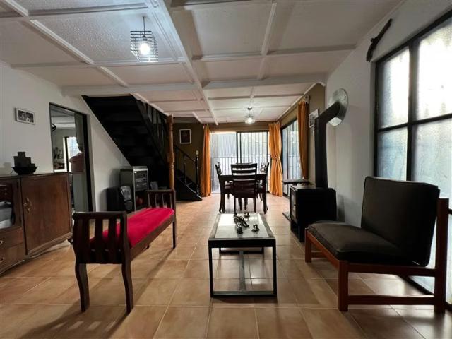 Casa en venta de 5 dorm. En Peñalolén | 5 dormitorios por 285000. 00 en Peñalolén