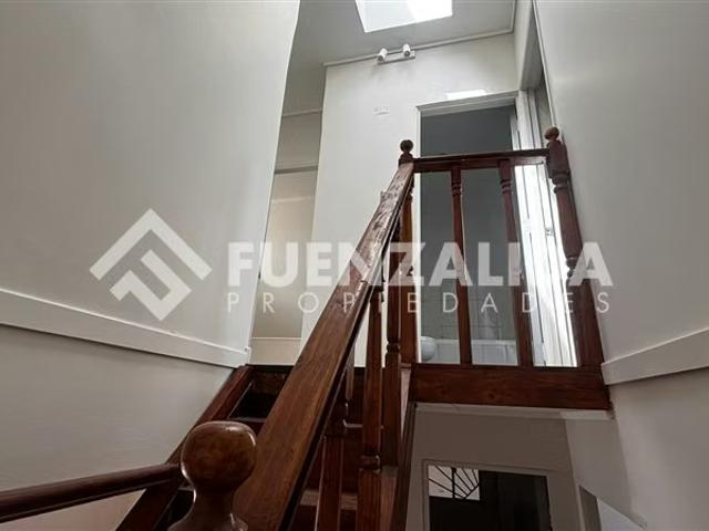 Casa en venta de 5 dorm. En Plaza Maipú | 5 dormitorios por 179000. 00 en Maipú