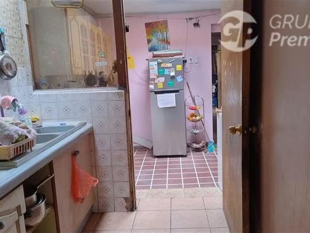 Casa en venta de 5 dormitorios Avenida Fernández Albano | 5 dormitorios por 4240.00 en San Ramón