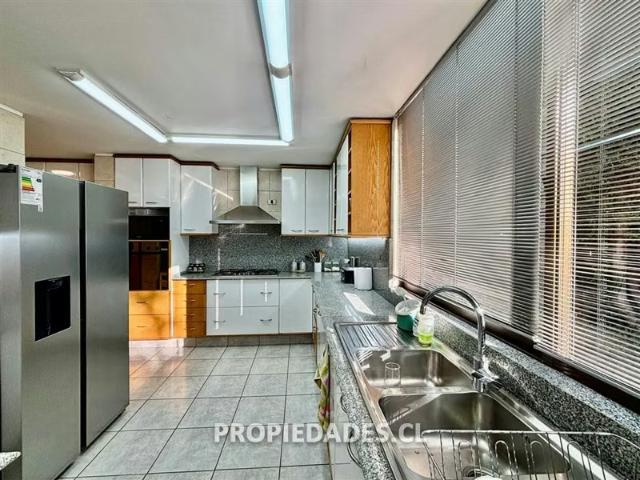 Casa en venta de 5 dormitorios en Huinganal, Lo Barnechea | 5 dormitorios por 29900.00 en Lo Barnechea