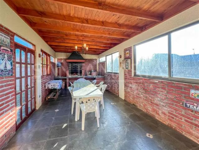 Casa en venta de 5 dormitorios en Pingueral, Tomé | 5 dormitorios por 10900.00 en Tomé