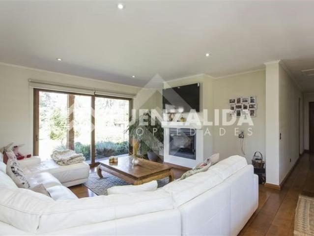 Casa en venta de 6 dorm. En Talagante | 6 dormitorios por 24500.00 en Talagante