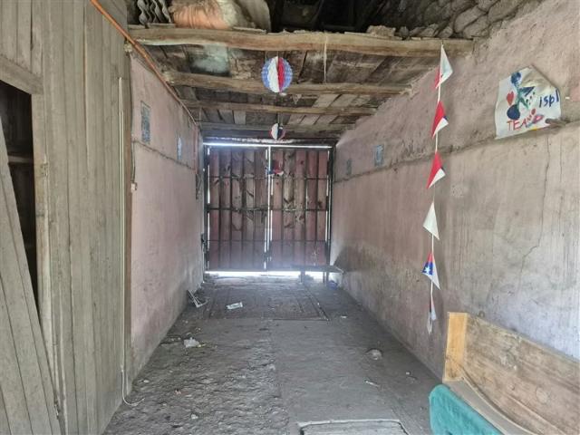 Casa en venta de 6 dorm. En calle Latorre en Santa María | 5 dormitorios por 3500.00 en Santa María