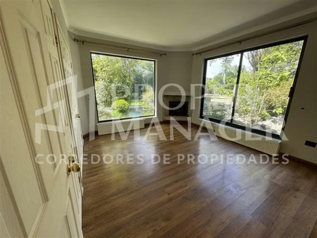 Casa en venta de 6 dorm. En Chillán | 6 dormitorios por 23000.00 en Biobío