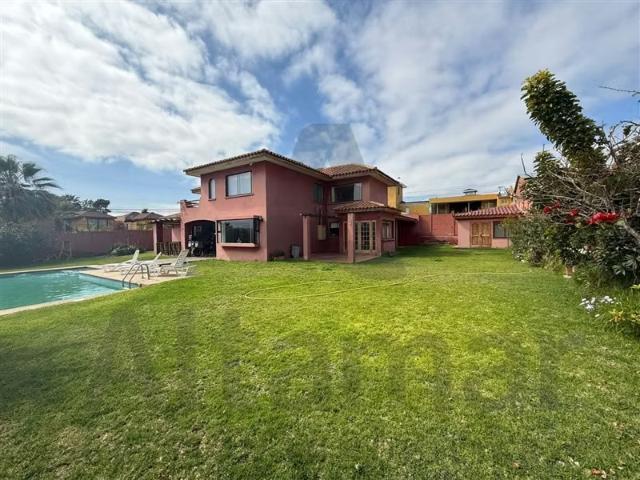Casa en venta de 6 dorm. En Coquimbo | 6 dormitorios por 13900.00 en Coquimbo