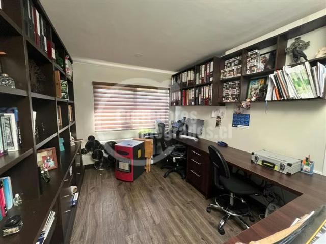 Casa en venta de 6 dorm. En Santo Domingo | 6 dormitorios por 22000.00 en Santo Domingo
