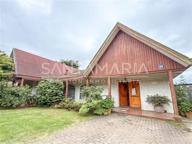 Casa en venta de 6 dormitorios en Villa San Pedro | 6 dormitorios por 10990.00 en San Pedro de la Paz