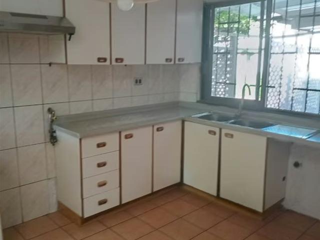 Casa en venta de 8 dorm. En Las Condes | 8 dormitorios por 19200.00 en Las Condes