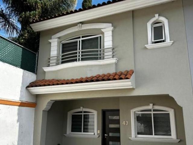 Casa en venta, en residencial santa fe, Zapopan, Jalisco
