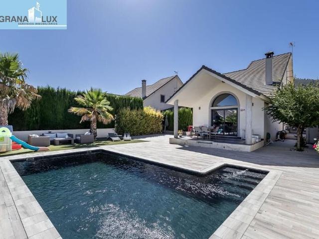Casa en venta Dílar, España