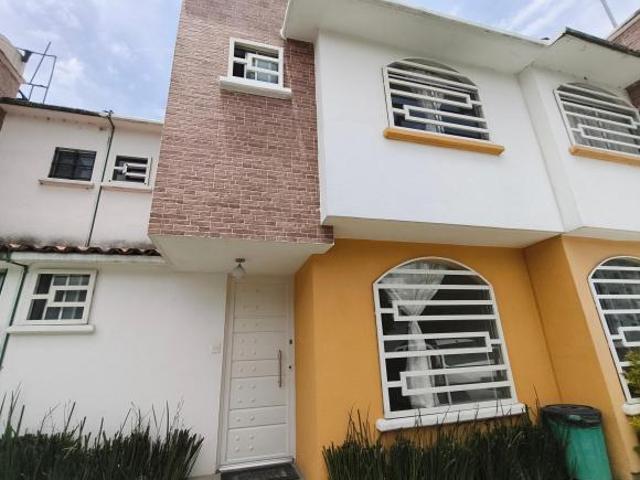 CASA EN VENTA | DISEÑO, DISTINCIÓN Y CONFORT