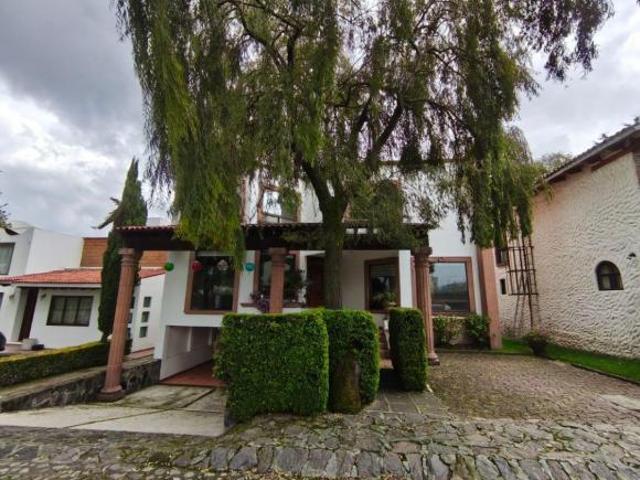 CASA EN VENTA, EX HACIENDA BARBABOSA,ZINACANTEPEC, TOLUCA, 05 MIN DE METEPEC Y ESTACION DEL TREN