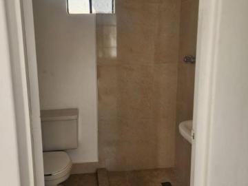 Casa en venta, excelente ubicación, Col. Noche Buena