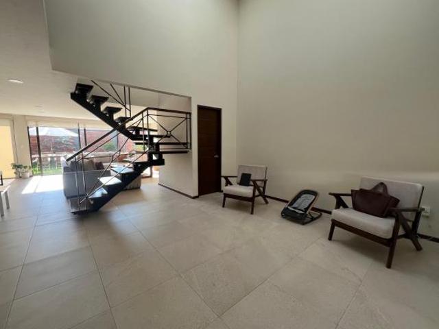 Casa en Venta | Excelente Ubicación y Gran Potencial
