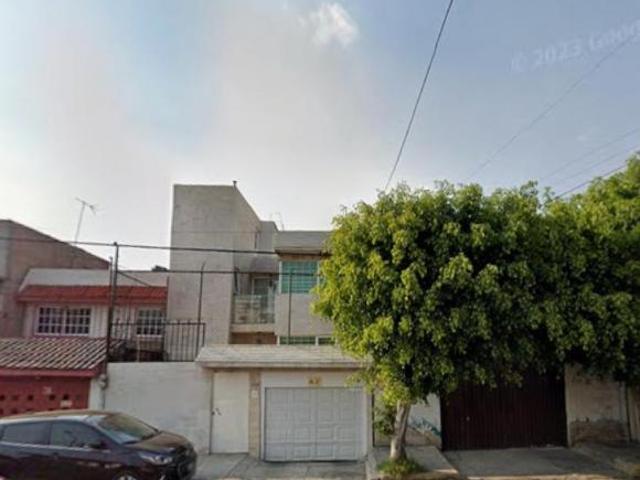 Casa en venta e Valle de Aragón, Estado de México. CLM