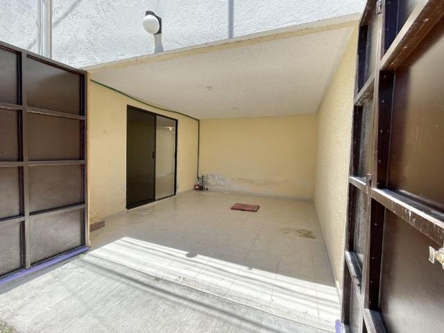 CASA EN VENTA ejidal EN SAN LORENZO CUAUHTENCO A 10 min DE PLAZA MIA DE ZINACANTEPEC