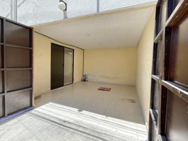 CASA EN VENTA ejidal EN SAN LORENZO CUAUHTENCO A 10 min DE PLAZA MIA DE ZINACANTEPEC