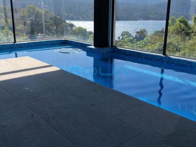 CASA EN VENTA EL MANGUITO