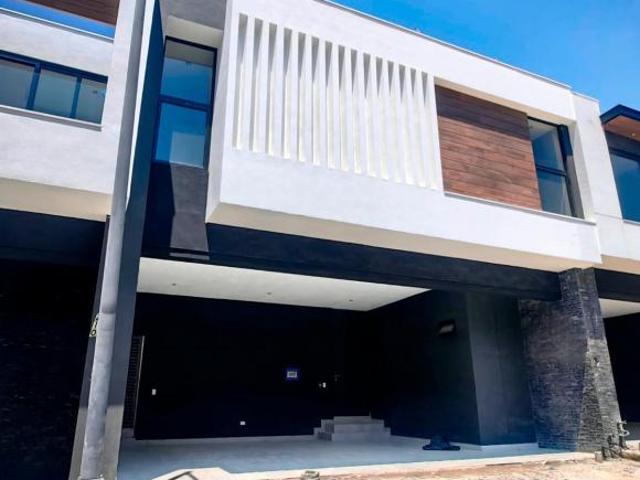 Casa en venta El Barro, Carretera Nacional, Santiago