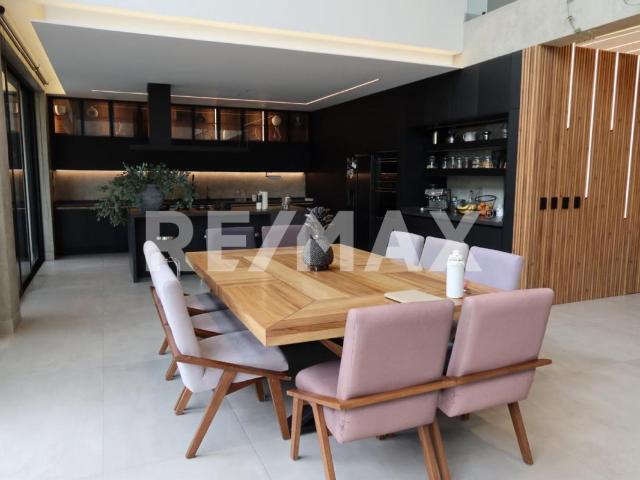 Casa en Venta El Campanario Querétaro