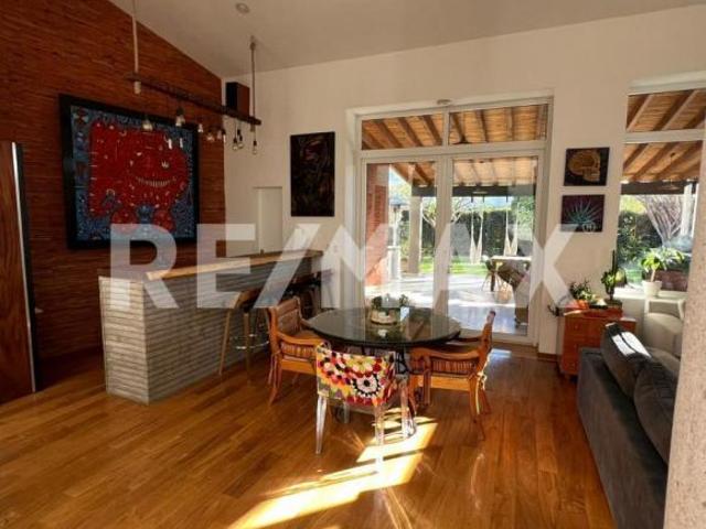 CASA EN VENTA EL CAMPANARIO RCV240126 AE