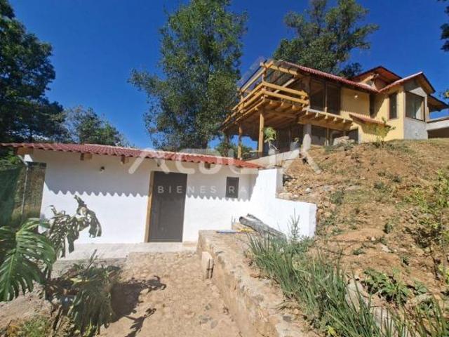 CASA EN VENTA EL CASTELLANO