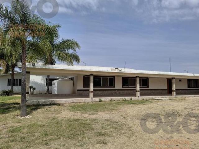 Casa en Venta, El Encanto