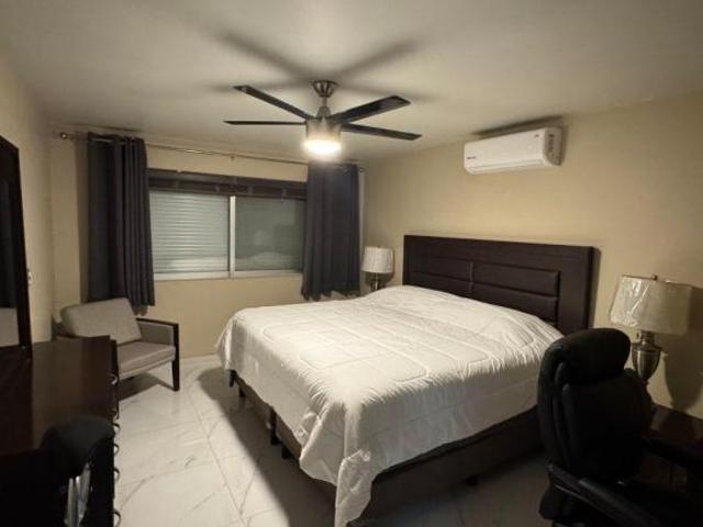 CASA EN VENTA EL FRACCIONAMIENTO EL CID DE 3 RECAMARAS