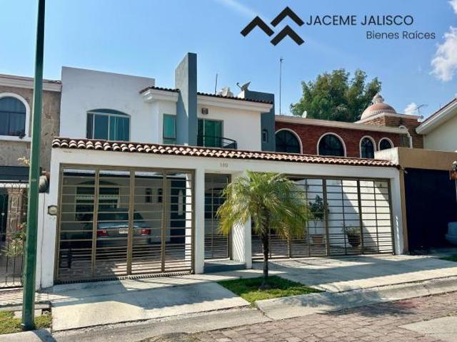 Casa en Venta El Palomar Primera Sección