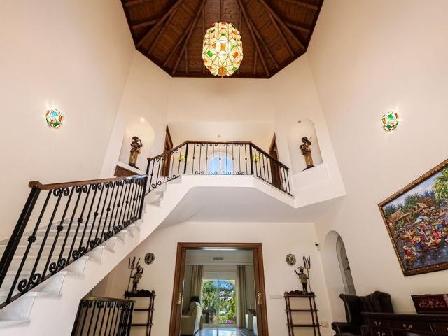 Casa en venta El Paraíso, Andalucía