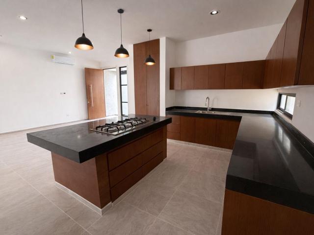 CASA EN VENTA EN M?RIDA, AIRE PURO, CARR M?RIDA PROGRESO