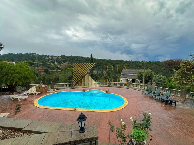 Casa en venta en Maçanet de la Selva, Maçanet de la Selva Poble. CASA DE 5 DORMITORIOS Y PISCINA EN MAÇANET DE LA SELVA. Casas Maçanet de la.
