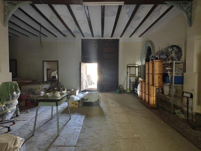 Casa en venta en Macastre, Valencia