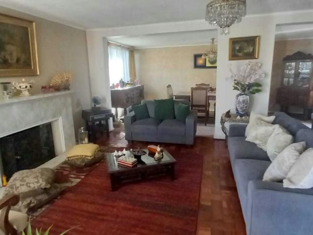 Casa en venta en macul 1713 | dormitorios por 8100.00 en Macul
