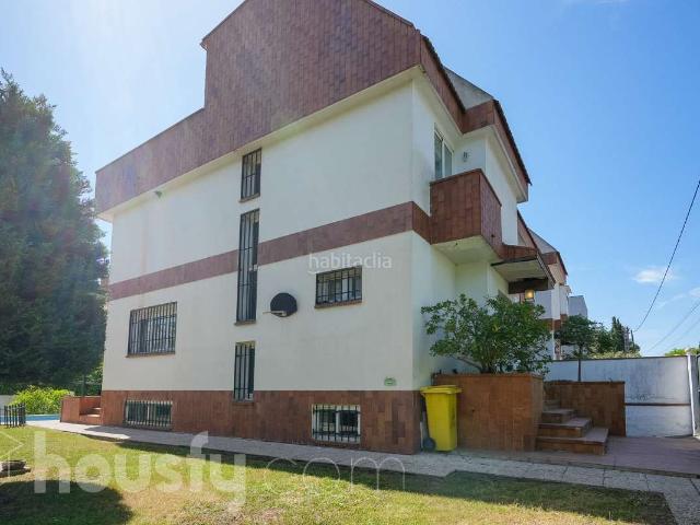 Casa en venta en Madrid, La Florida El Plantío. Casas.