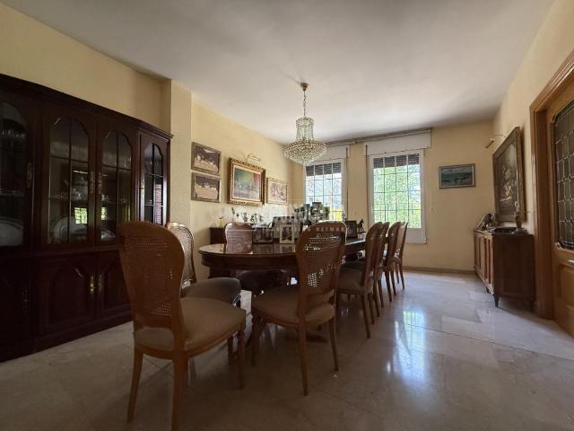 Casa en venta en Madrid, Pinar del Rey. Casa en venta en Madrid. Casas.