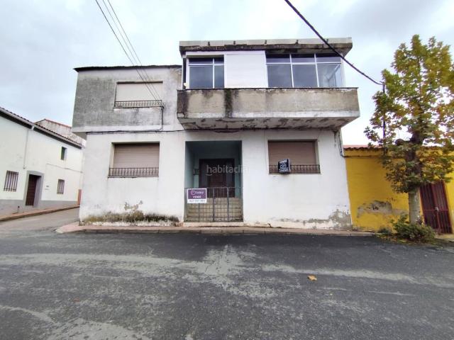 Casa en venta en Madroñera. Casa en venta en Madroñera. Casas.