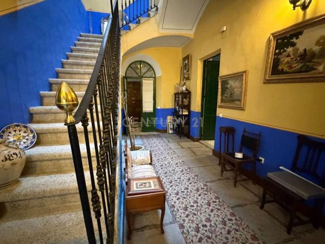 Casa en venta en Madroñera. Una Joya Histórica Única en Extremadura Casa Palacio de 1890. Casas.