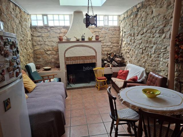 Casa en venta en Maella. Casa impecable. 236m2. Maella. Casas.