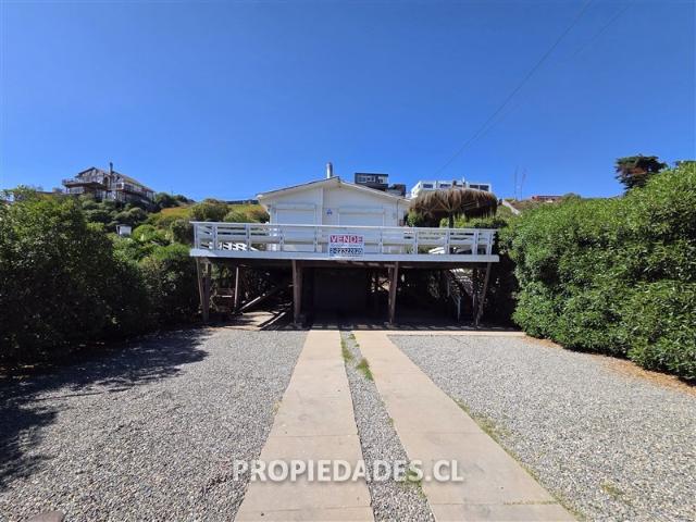 Casa en Venta en MAITENCILLO / AV. DEL MAR / PRIMERA LÍNEA